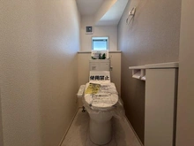 【神奈川県/横浜市金沢区東朝比奈】横浜市金沢区東朝比奈3丁目　新築戸建て2号棟 トイレ