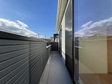 【神奈川県/横浜市金沢区富岡西】横浜市金沢区富岡西4丁目　新築戸建て1号棟 バルコニー