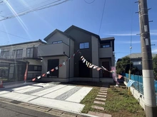 【神奈川県/横浜市栄区野七里】栄区野七里1期　1号棟 外観：全2棟現場