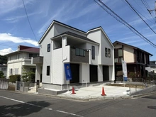 【神奈川県/横浜市金沢区釜利谷西】横浜市金沢区釜利谷西2丁目　新築戸建て 外観