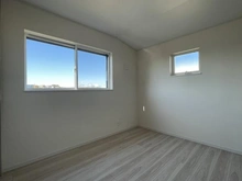 【神奈川県/横浜市金沢区富岡東】横浜市金沢区富岡東6丁目　新築戸建て 洋室