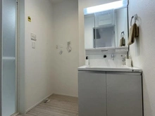 【神奈川県/横浜市金沢区釜利谷南】横浜市金沢区釜利谷南2丁目　新築戸建て 洗面室