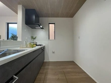 【神奈川県/横浜市金沢区釜利谷南】横浜市金沢区釜利谷南2丁目　新築戸建て キッチン