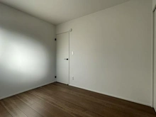 【神奈川県/横浜市金沢区釜利谷南】横浜市金沢区釜利谷南2丁目　新築戸建て 洋室