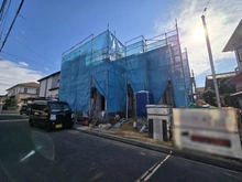 【神奈川県/横浜市金沢区富岡西】横浜市金沢区富岡西4丁目　新築戸建て 建築中の外観