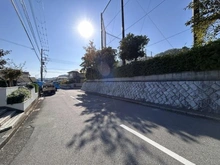 【神奈川県/横浜市金沢区釜利谷西】横浜市金沢区釜利谷西4丁目 新築一戸建て 前面道路