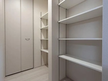 【神奈川県/逗子市沼間】逗子市沼間5丁目 新築一戸建て2号棟 収納