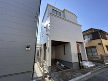 【神奈川県/横浜市金沢区六浦東】横浜市金沢区六浦東1丁目 新築一戸建て 1号棟/全2棟 外観