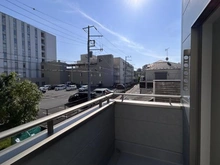 【神奈川県/横浜市金沢区六浦東】横浜市金沢区六浦東1丁目 新築一戸建て 2号棟/全2棟 バルコニー