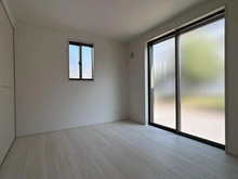 【神奈川県/横浜市金沢区六浦東】横浜市金沢区六浦東1丁目 新築一戸建て 2号棟/全2棟 洋室