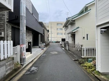 【神奈川県/横浜市金沢区六浦東】横浜市金沢区六浦東1丁目　新築戸建て 外観：全１棟、１号棟　写真左手前