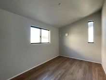 【神奈川県/横浜市金沢区富岡西】横浜市金沢区富岡西1丁目　新築戸建て2号棟 洋室