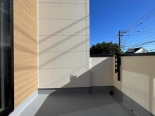 【神奈川県/横浜市金沢区富岡西】横浜市金沢区富岡西1丁目　新築戸建て2号棟 バルコニー