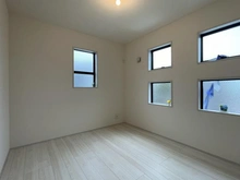 【神奈川県/横浜市金沢区六浦東】横浜市金沢区六浦東3丁目　新築戸建て 洋室