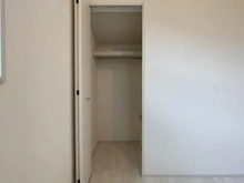 【神奈川県/横浜市金沢区六浦東】横浜市金沢区六浦東3丁目　新築戸建て 収納