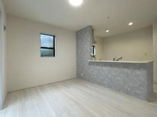 【神奈川県/横浜市金沢区六浦東】横浜市金沢区六浦東3丁目　新築戸建て リビング