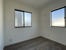 【神奈川県/横須賀市舟倉】横須賀市舟倉1丁目　新築戸建て2号棟 洋室