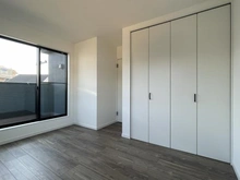 【神奈川県/横須賀市舟倉】横須賀市舟倉1丁目　新築戸建て2号棟 洋室