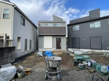 【神奈川県/横須賀市舟倉】横須賀市舟倉1丁目　新築戸建て3号棟 建築中の外観：全6棟、3号棟