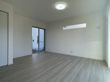 【神奈川県/横須賀市内川】横須賀市内川1丁目　新築戸建て リビング