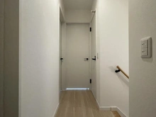 【神奈川県/横須賀市内川】横須賀市内川1丁目　新築戸建て 廊下