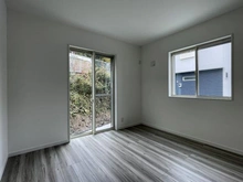 【神奈川県/横須賀市田浦町】横須賀市田浦町6丁目新築戸建て3号棟 洋室