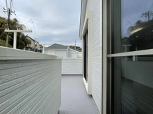 【神奈川県/横須賀市田浦町】横須賀市田浦町6丁目新築戸建て3号棟 バルコニー