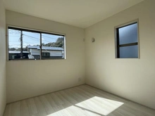 【神奈川県/横浜市金沢区釜利谷西】横浜市金沢区釜利谷西6丁目　新築一戸建て 洋室