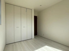 【神奈川県/横浜市金沢区釜利谷西】横浜市金沢区釜利谷西6丁目　新築一戸建て 洋室