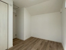 【神奈川県/横浜市金沢区釜利谷東】横浜市金沢区釜利谷東1丁目　新築一戸建て　1号棟/全2棟 洋室