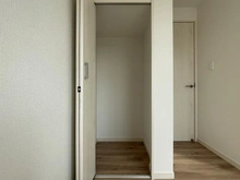 【神奈川県/横浜市金沢区釜利谷東】横浜市金沢区釜利谷東1丁目　新築一戸建て　1号棟/全2棟 収納