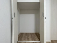 【神奈川県/横浜市金沢区釜利谷東】横浜市金沢区釜利谷東1丁目　新築一戸建て　1号棟/全2棟 収納