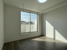 【神奈川県/横浜市金沢区釜利谷東】横浜市金沢区釜利谷東1丁目　新築一戸建て　2号棟/全2棟 洋室