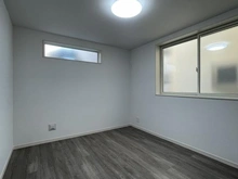 【神奈川県/横浜市金沢区釜利谷東】横浜市金沢区釜利谷東1丁目　新築一戸建て　2号棟/全2棟 サービスルーム（納戸）