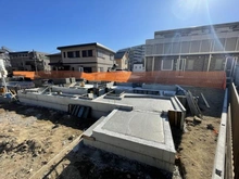 【神奈川県/横浜市金沢区釜利谷東】横浜市金沢区釜利谷東5丁目 新築一戸建て 3号棟/全4棟 建築中の外観：全4棟