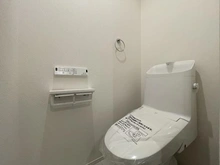 【神奈川県/横浜市金沢区釜利谷南】横浜市金沢区釜利谷南2丁目第7期 新築一戸建て 3号棟/全4棟 トイレ