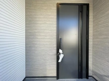 【神奈川県/横浜市金沢区釜利谷南】横浜市金沢区釜利谷南2丁目第7期 新築一戸建て 4号棟/全4棟 玄関