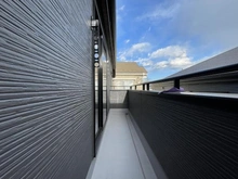 【神奈川県/横浜市金沢区柳町】横浜市金沢区柳町 新築一戸建て 3号棟/全3棟 バルコニー