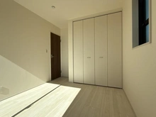 【神奈川県/横浜市港南区芹が谷】横浜市港南区芹が谷4丁目 新築一戸建て 洋室