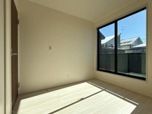 【神奈川県/横浜市港南区芹が谷】横浜市港南区芹が谷4丁目 新築一戸建て 洋室