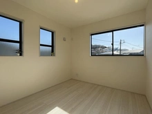 【神奈川県/横浜市金沢区西柴】横浜市金沢区西柴2丁目 新築一戸建て 洋室