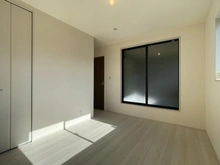 【神奈川県/横浜市金沢区西柴】横浜市金沢区西柴2丁目 新築一戸建て 洋室