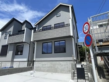 【神奈川県/横須賀市ハイランド】横須賀市ハイランド4丁目　新築戸建て2号棟/全2棟 外観：全2棟