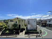 【神奈川県/横須賀市ハイランド】横須賀市ハイランド4丁目　新築戸建て2号棟/全2棟 眺望：バルコニーから
