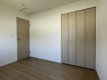 【神奈川県/横須賀市ハイランド】横須賀市ハイランド4丁目　新築戸建て2号棟/全2棟 洋室：約5.2帖