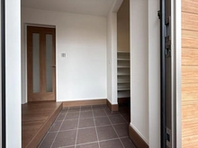 【神奈川県/横浜市金沢区釜利谷東】横浜市金沢区釜利谷東4丁目第1期 新築一戸建て 玄関