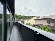 【神奈川県/横浜市栄区庄戸】横浜市栄区庄戸3丁目　新築戸建て バルコニー