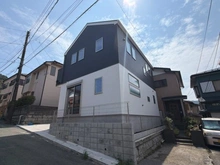 【神奈川県/横須賀市平作】横須賀市平作2丁目1期 外観：[全1区画」
当該物件は真ん中です。