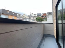 【神奈川県/横浜市金沢区富岡西】横浜市金沢区富岡西1丁目 1号棟 バルコニー