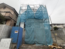 【神奈川県/横浜市金沢区富岡西】横浜市金沢区富岡西7丁目　A号棟 建築中の外観